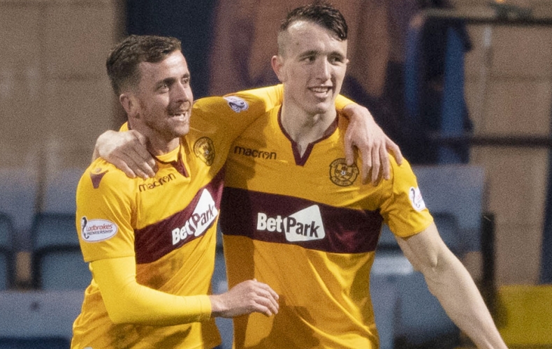 Motherwell pick up another win at Dundee