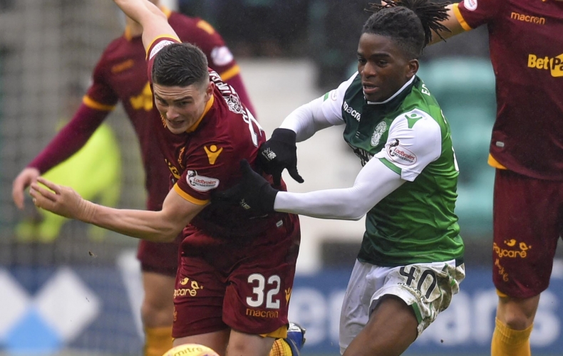 Motherwell lose out at Hibernian