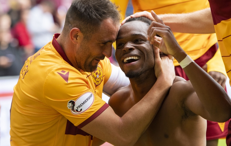 Motherwell claim big win at Hearts