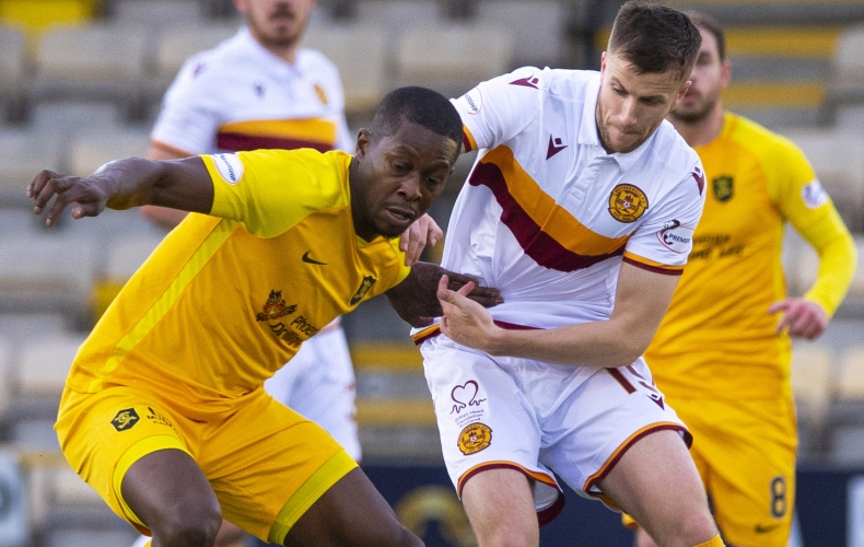 Motherwell lose at Livingston