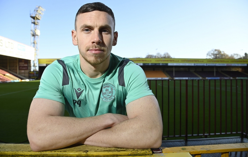 Connor Shields keen to put down roots at Motherwell