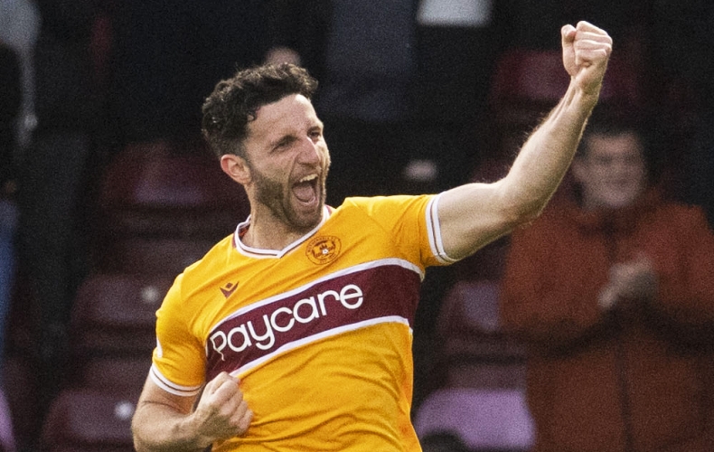 Motherwell qualify for Europe with win over Hearts