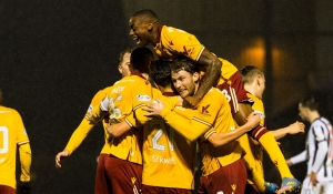 St Mirren 0-5 Motherwell